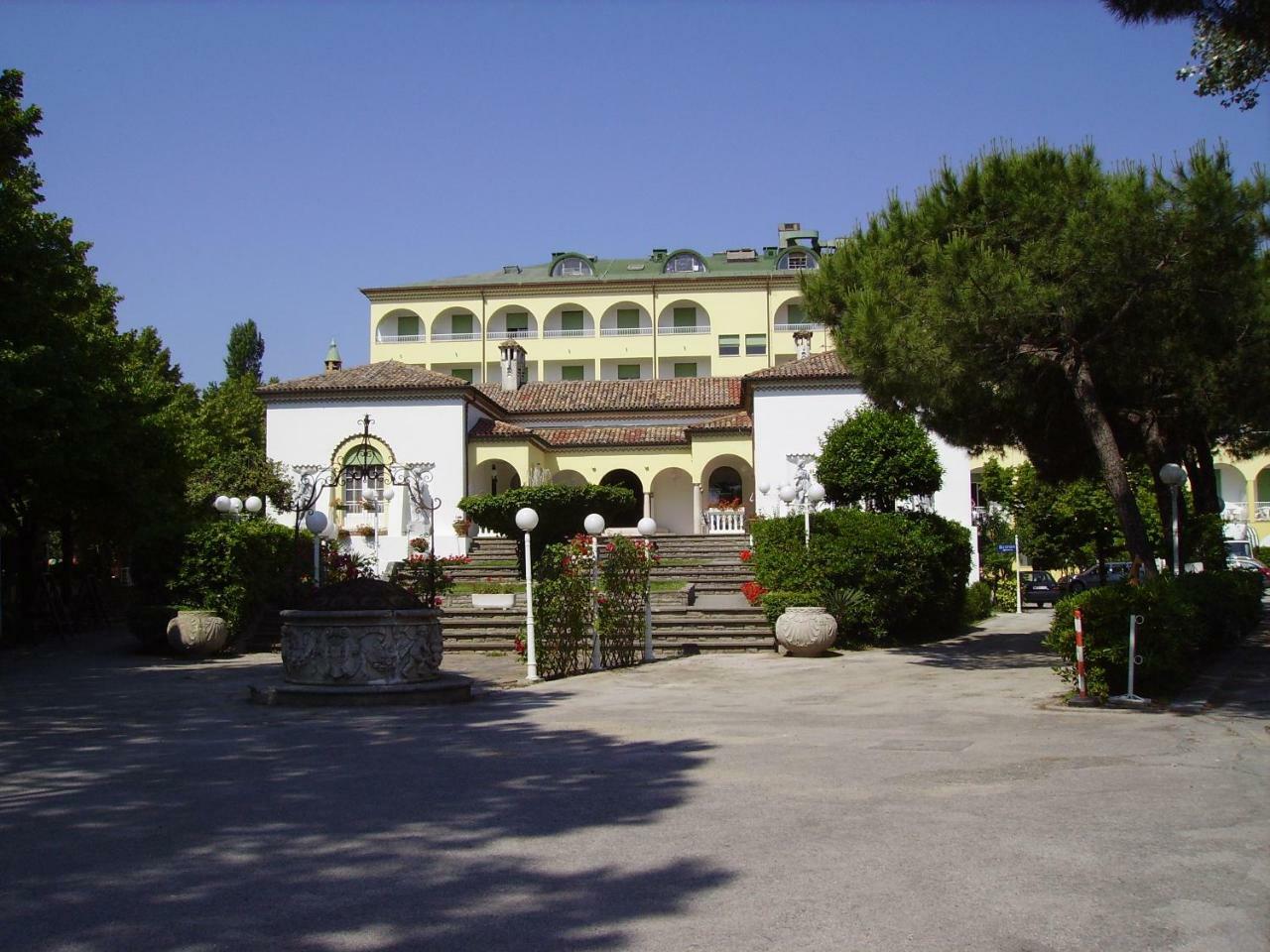 Park Hotel Ravenna Marina di Ravenna Exterior photo