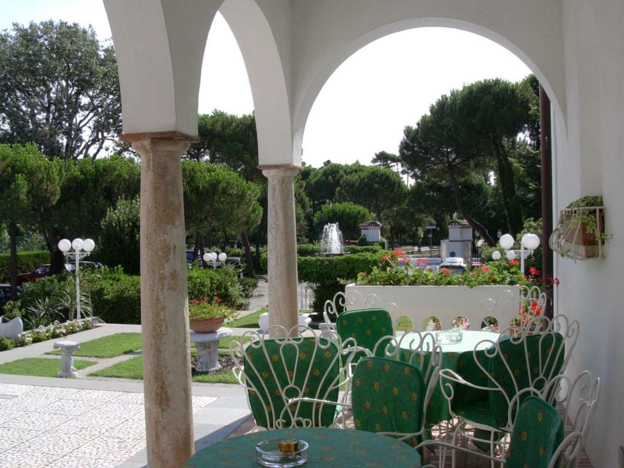 Park Hotel Ravenna Marina di Ravenna Exterior photo